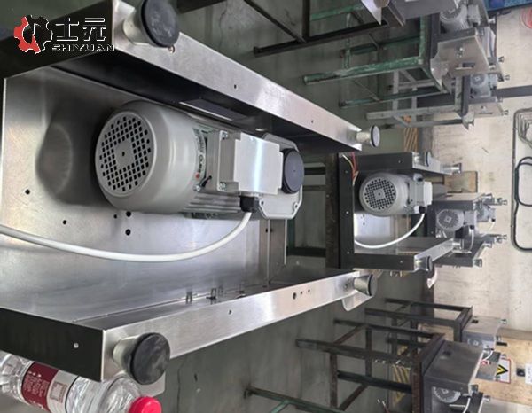0.4KW直角中空减速机在切肉机上的应用-士元电机